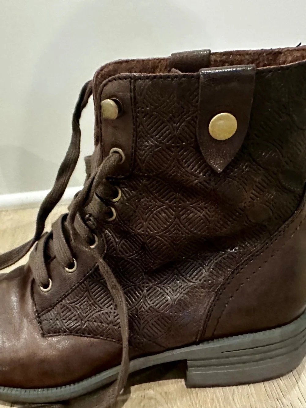 Rockport Women’s SZ 8 Cobb Hill Gorgeous soft LEATHER Boots Lace up/zip up Boots